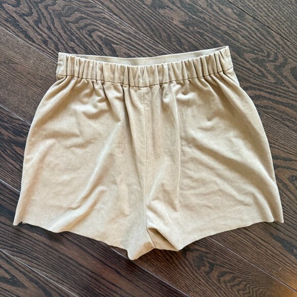 Aritzia Wilfred Suede Shorts - Picture 4 of 4